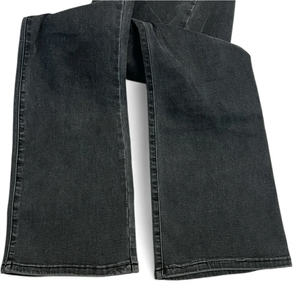 Free People Charcoal Black Distressed Denim Jeans. EC size 29